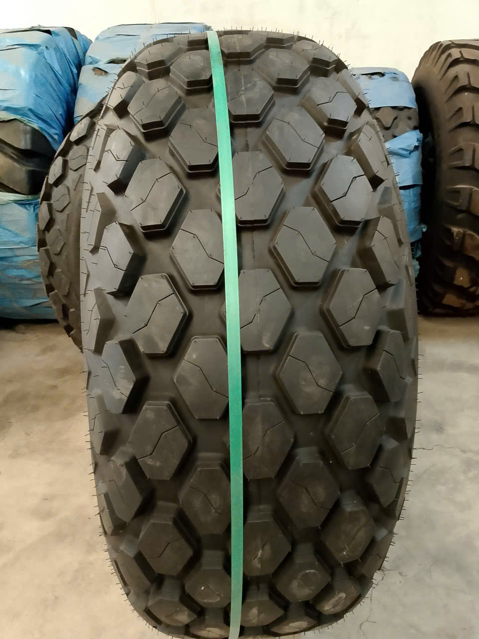 LỐP LU 23.1-26 ASENSO