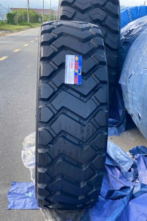 Lốp xúc lật 17.5R25 SIBA radial chịu tải tốt