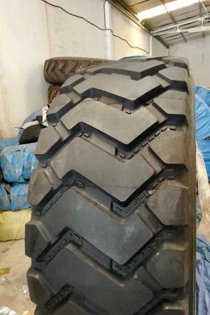 Lốp xúc lật 23.5R25 SIBA radial chịu tải tốt