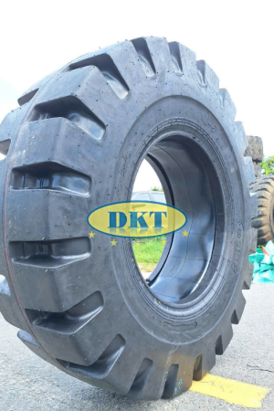 Lốp 17.5-25 L5 SIBA gai siêu dày chống cắt